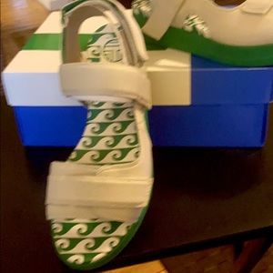 Tory sport sandals, brand new never worn ...